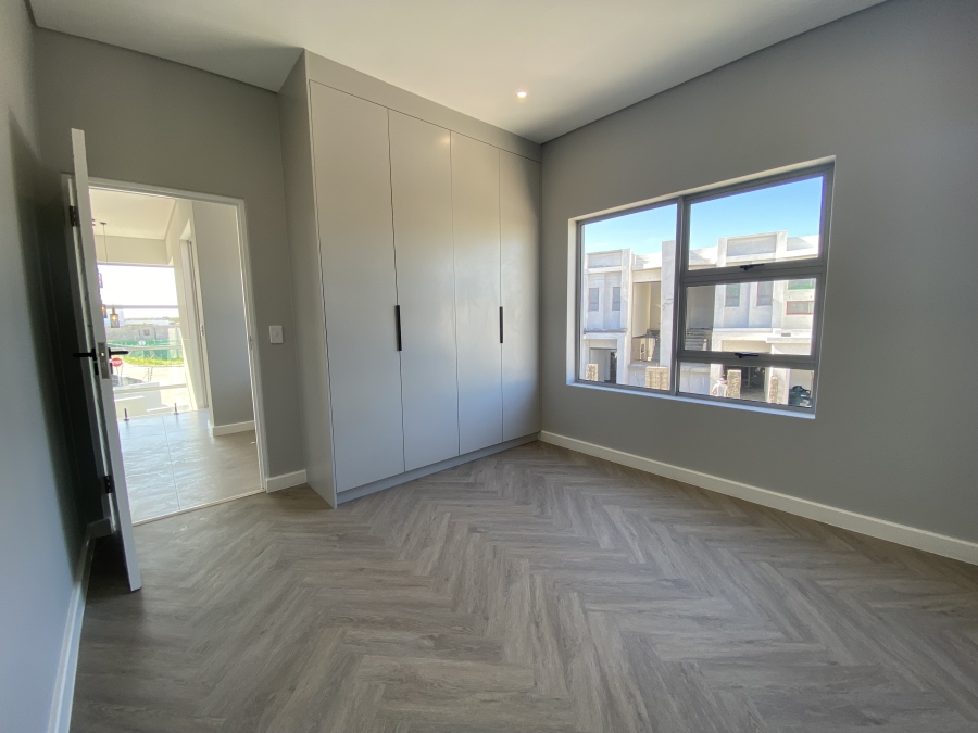 4 Bedroom Property for Sale in Sandown Western Cape